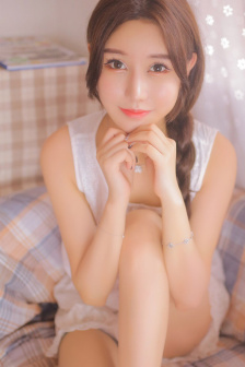 恶狼嘴里的小白兔